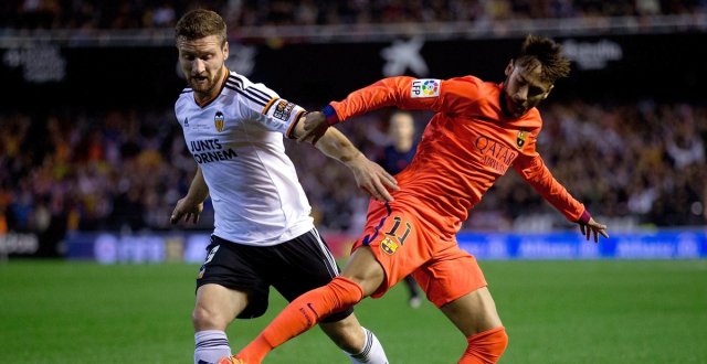 德甲清晨走向成谜，瓦伦西亚主帅复盘，底气十足，轮换策略成焦点